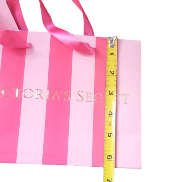 Victoria's Secret Gift/Shopping Bags Set of Three - Picture 3 of 9